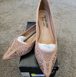NWT Chelsea Crew Sofia nude leather kitten heels size 9